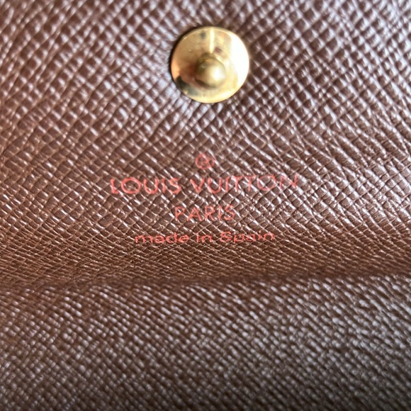 LOUIS VUITTON long snap wallet. EUC - Picture 5 of 16